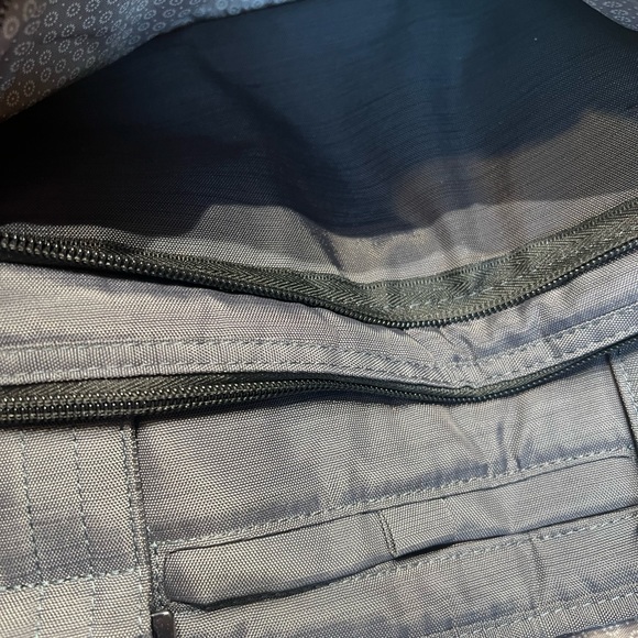 CHARTER LUG BAG - Picture 12 of 16